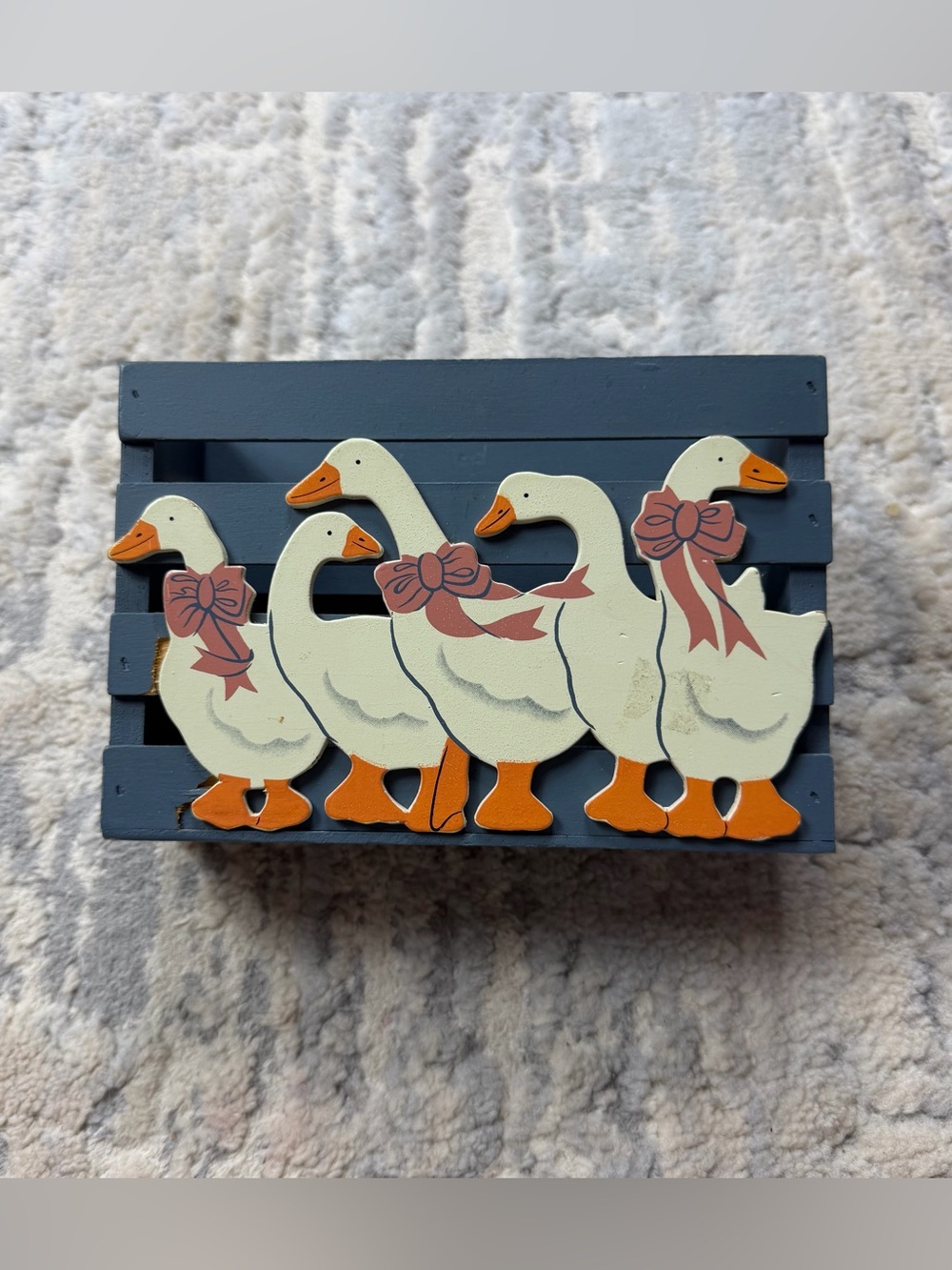VTG Country Geese Ducks Wooden Napkin Knickknack Basket Holder 80s